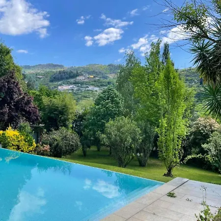 Holiday home Welcoming House: Retreat With Shared Pool *