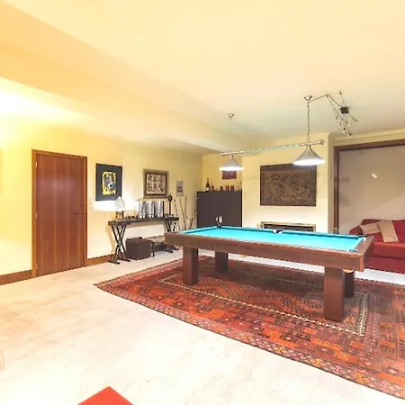 Welcoming House: Retreat With Shared Pool Holiday home *